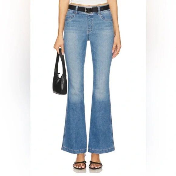 Spanx SPANXshape Everywear Flare Jeans XL 20960R Stretch High Rise Stonewash - Picture 1 of 11